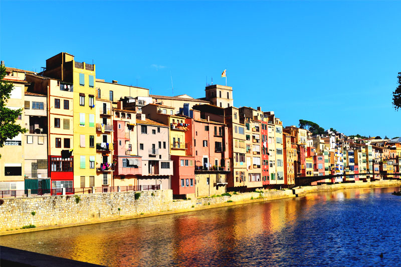 Žirona - miestelis Ispanijoje