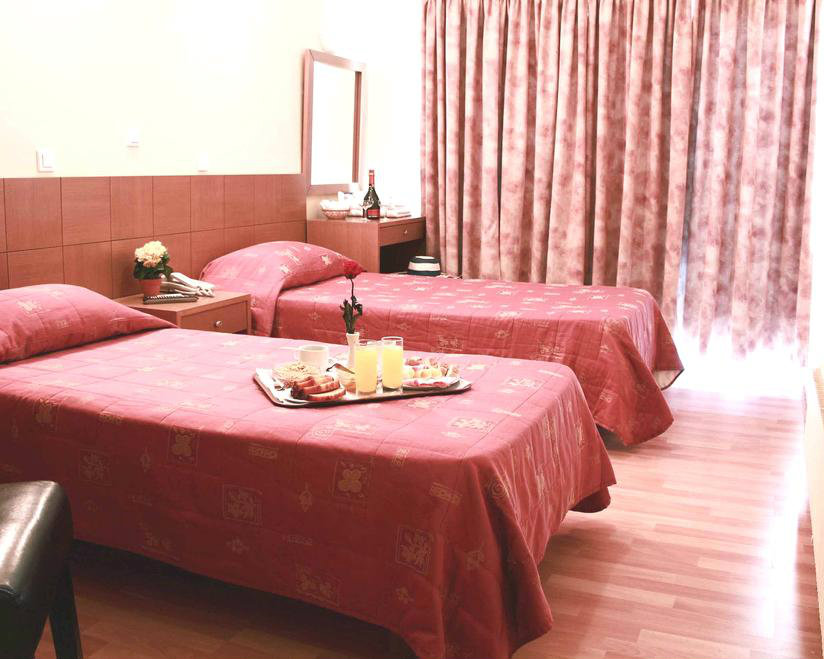 aristoteles hotel 5x4