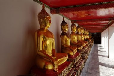 Budos skulptūros Tailandas